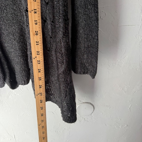 Dex Gray Knit Button Front Shawl Cardigan‎ Sweater Medium M Lagen Artsy Boho - Picture 3 of 7